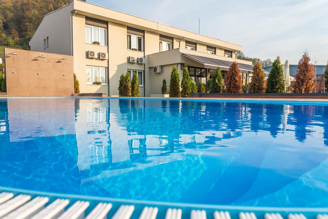 Hotel Drinska Lasta Ljubovija 외부 사진